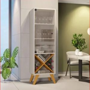 Cristaleira com adega